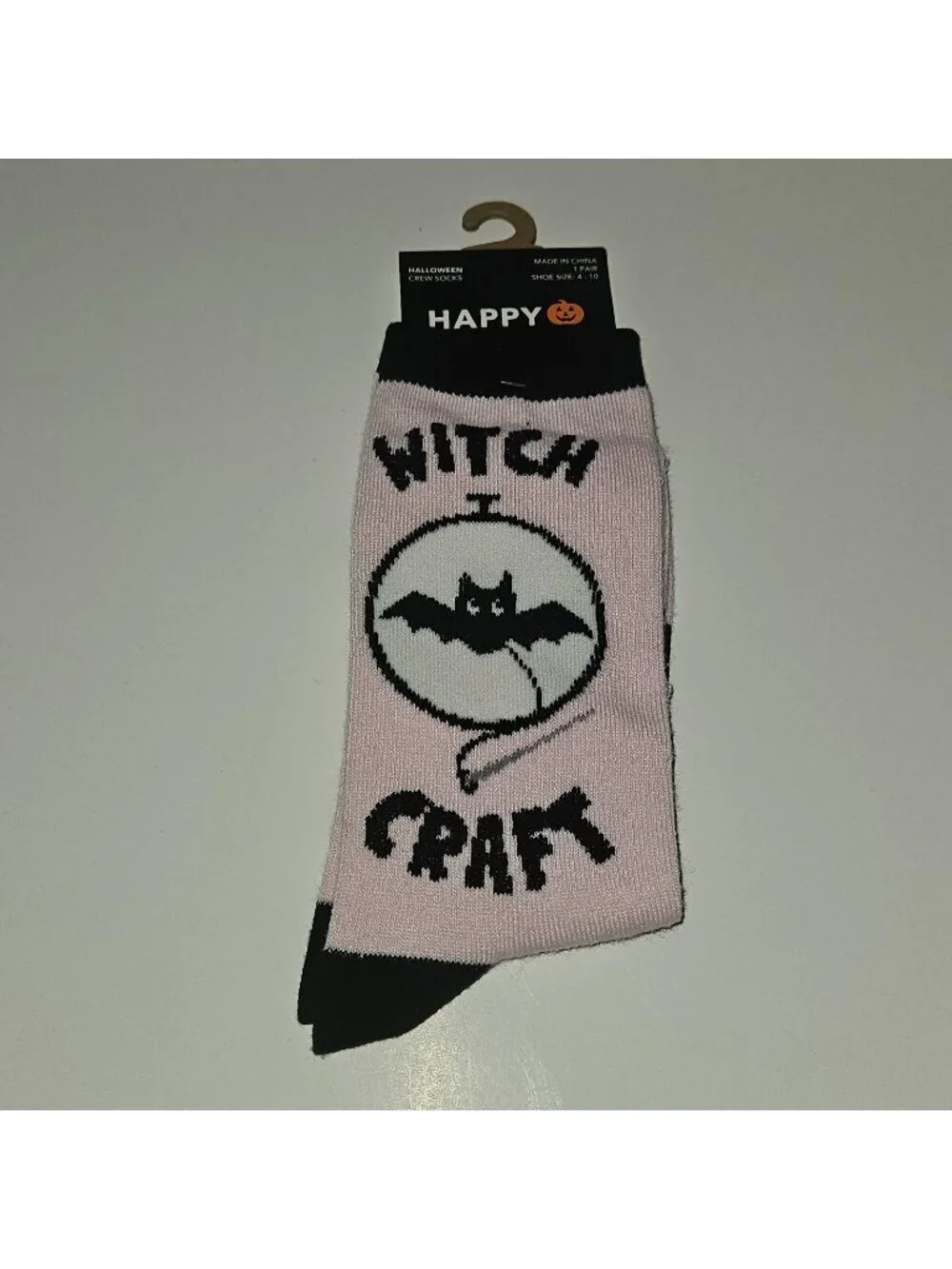 NEW Witch Craft Halloween Crew Socks Pink Black Bats Women's Shoe Size 4-10